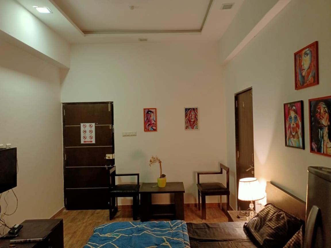 Marigold Stay Jambhulpāda Екстериор снимка